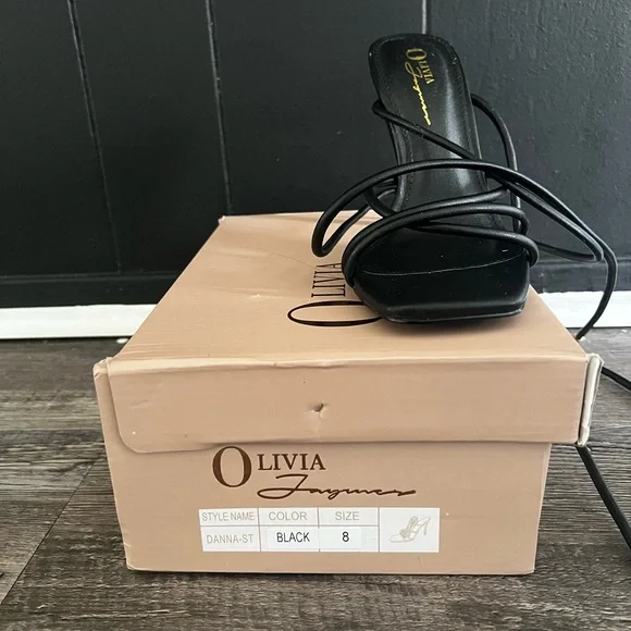 Olivia Jaymes Danna Black Strappy Square-Toe Heels - Picture 2 of 5